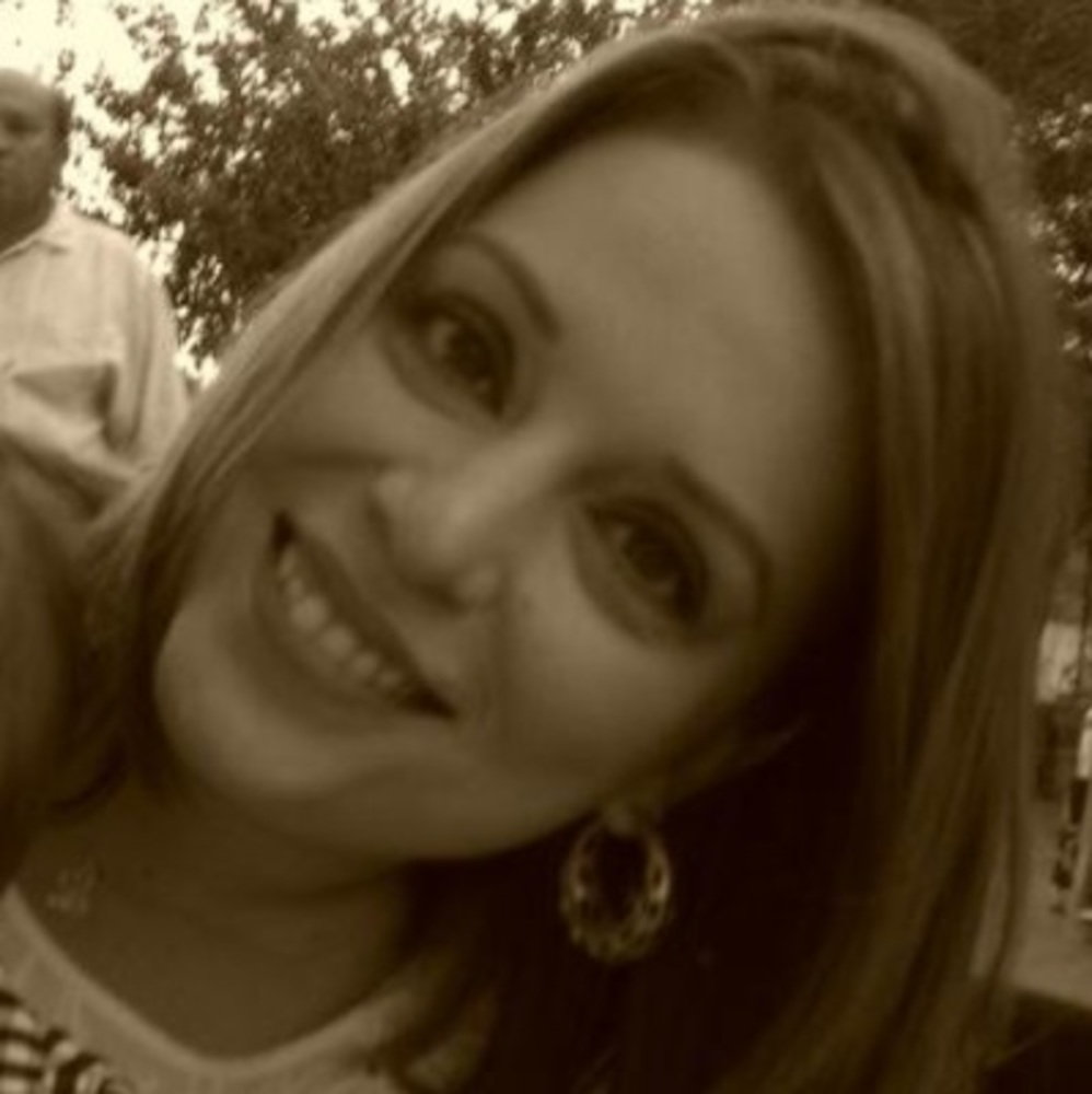 Meet your Posher, Laura